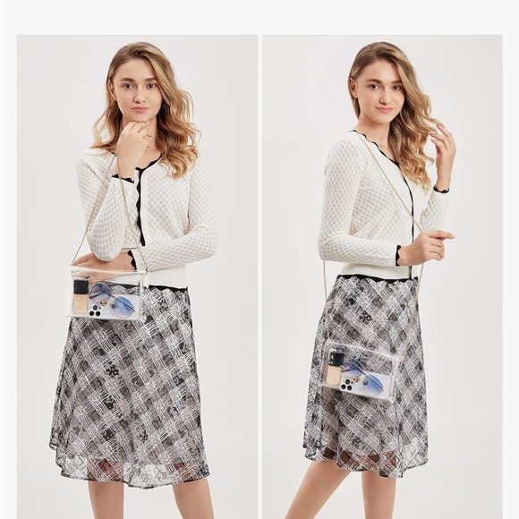 Mossio Clear purse with gold chain straps - Picture 4 of 9